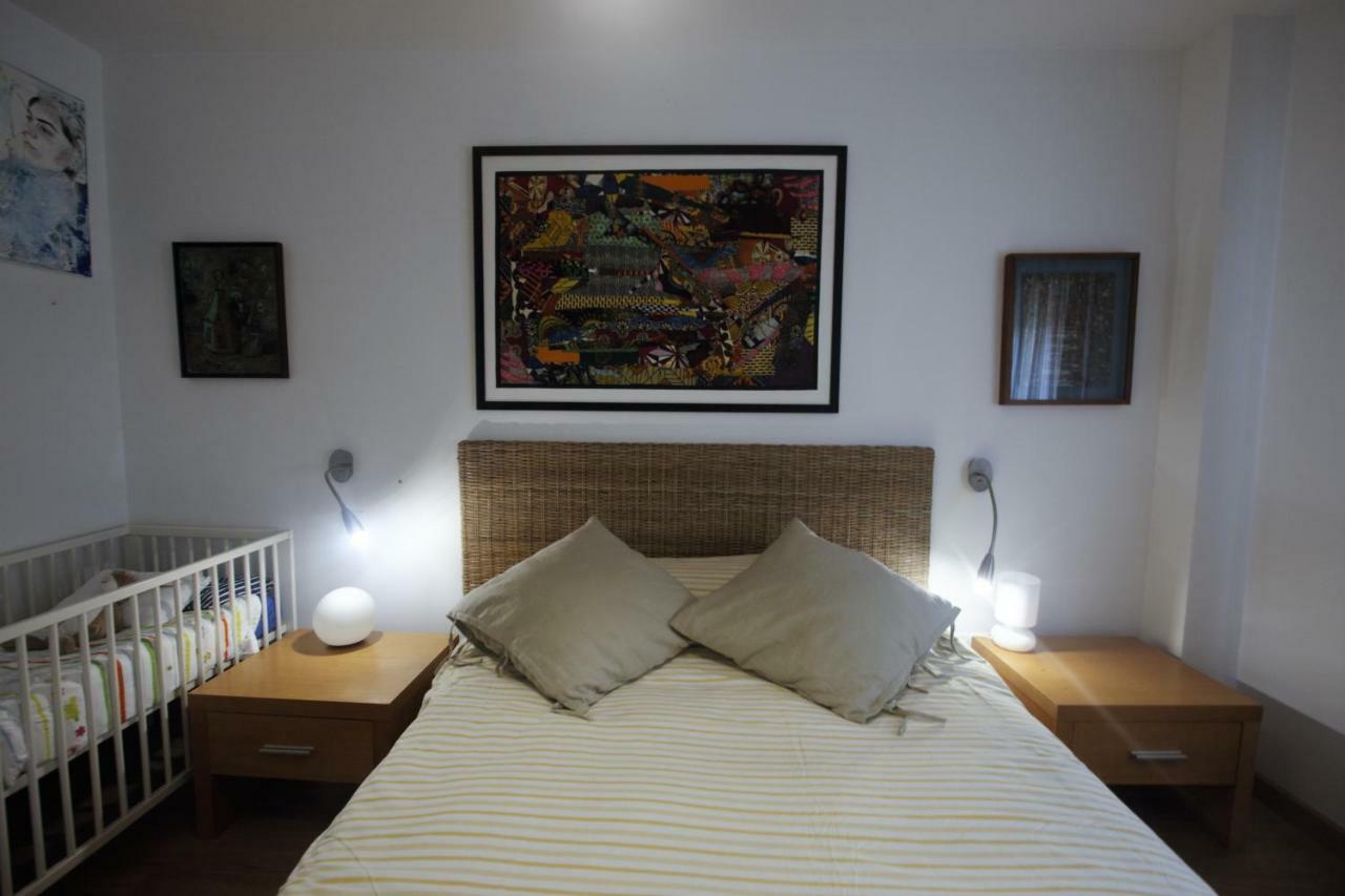 Bonito Apart. Con Parking Y Piscina Mairena del Aljarafe Exterior photo
